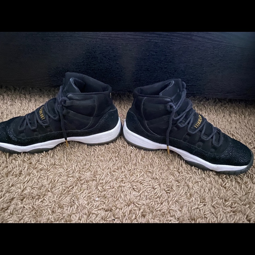 Air Jordan 11